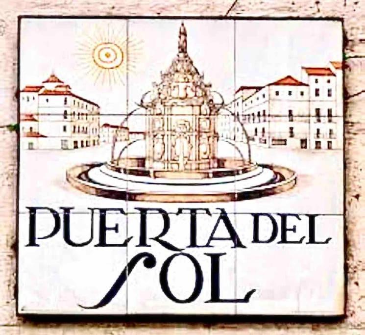 El Apartamento En Opera Palacio Real มาดริด ภายนอก รูปภาพ